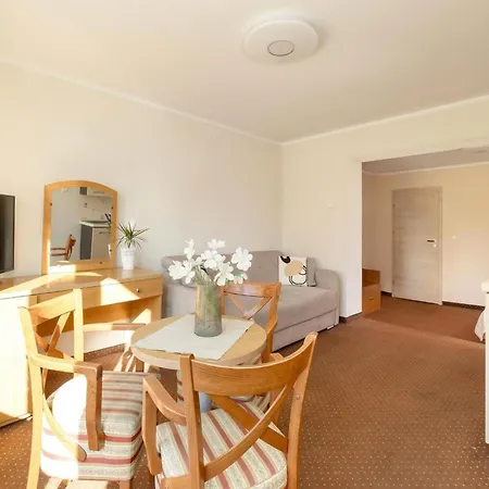 Apartment, Breakfast Included Rewal